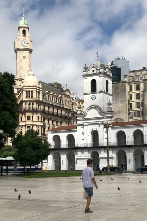 El Cabildo y torre del Consejo Deliberante (Legislatura))