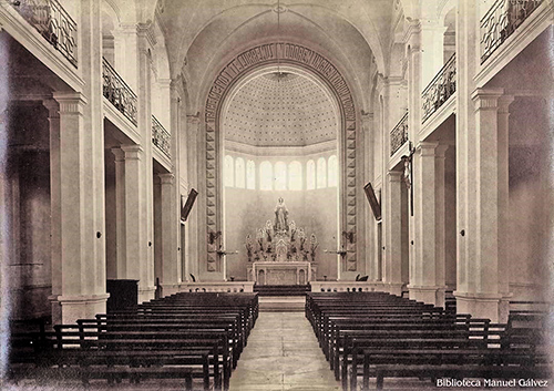 La iglesia de Buschiazzo, interior